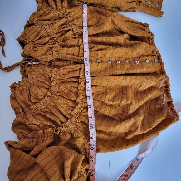 Free People Hailey Crop L/S Midriff Blouse Carmel Size S NWT - Picture 6 of 12